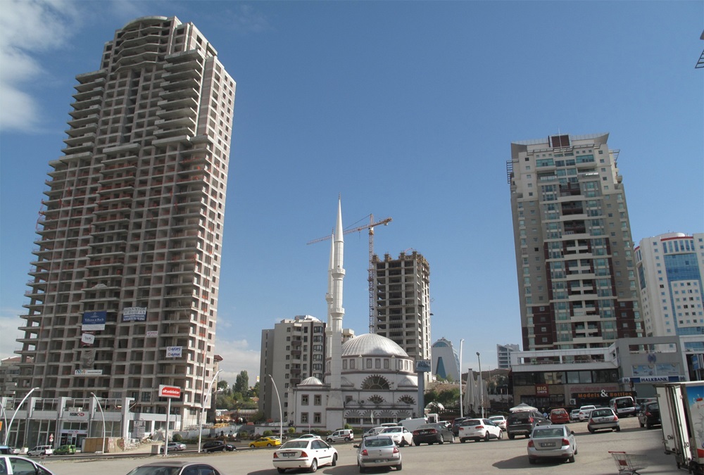 MODERN MİMARİNİN REHBERİ: KABE